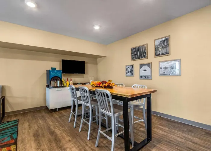 Best Hotels on Miramar Beach