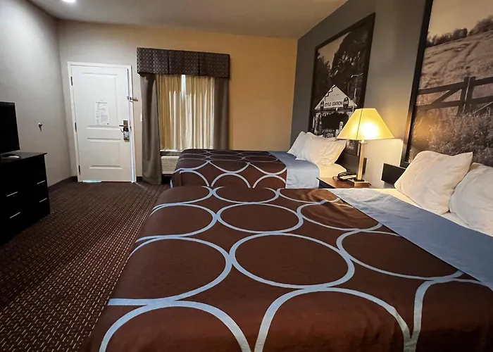Best Hotels Near Rocky Mount Event Center
