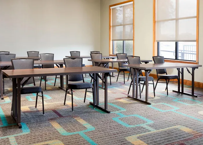 Best Springfield VA Hotels to Elevate Your Stay