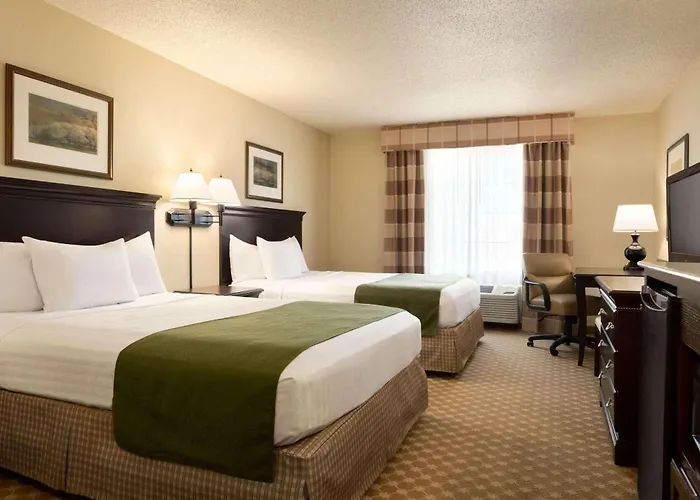 Best Hotels Near Chanhassen MN