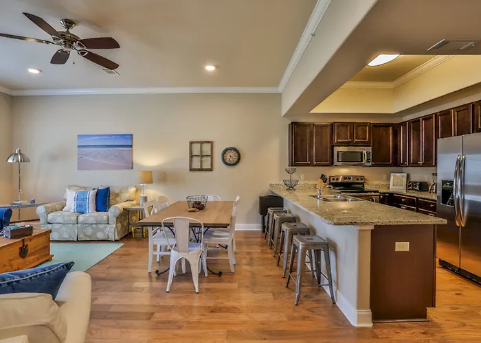 Top Pet-Friendly Hotels in Miramar Beach